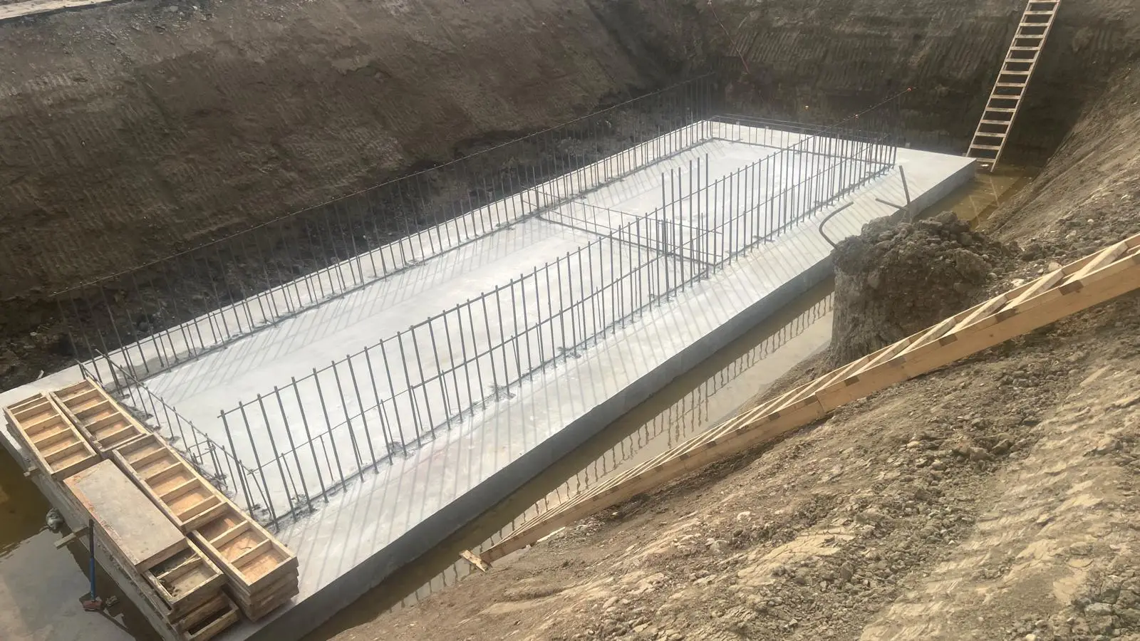 Renza construction project